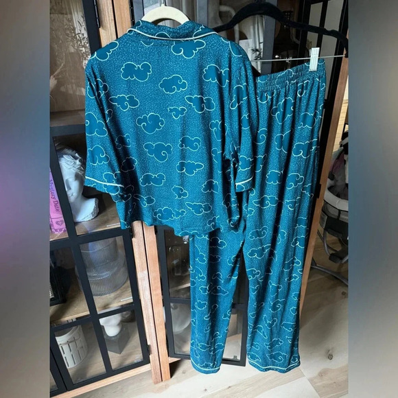 WILDFOX Pajamas Set Up In The Air Short Sleeve pants button fown shirt clouds - Picture 5 of 7